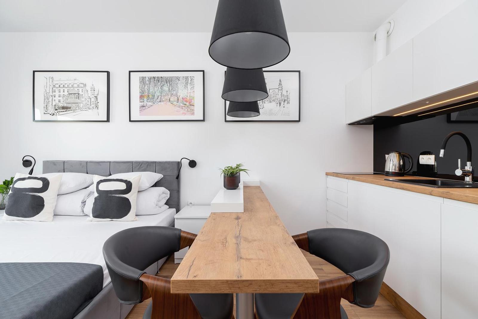 One-Bedroom Apartment
