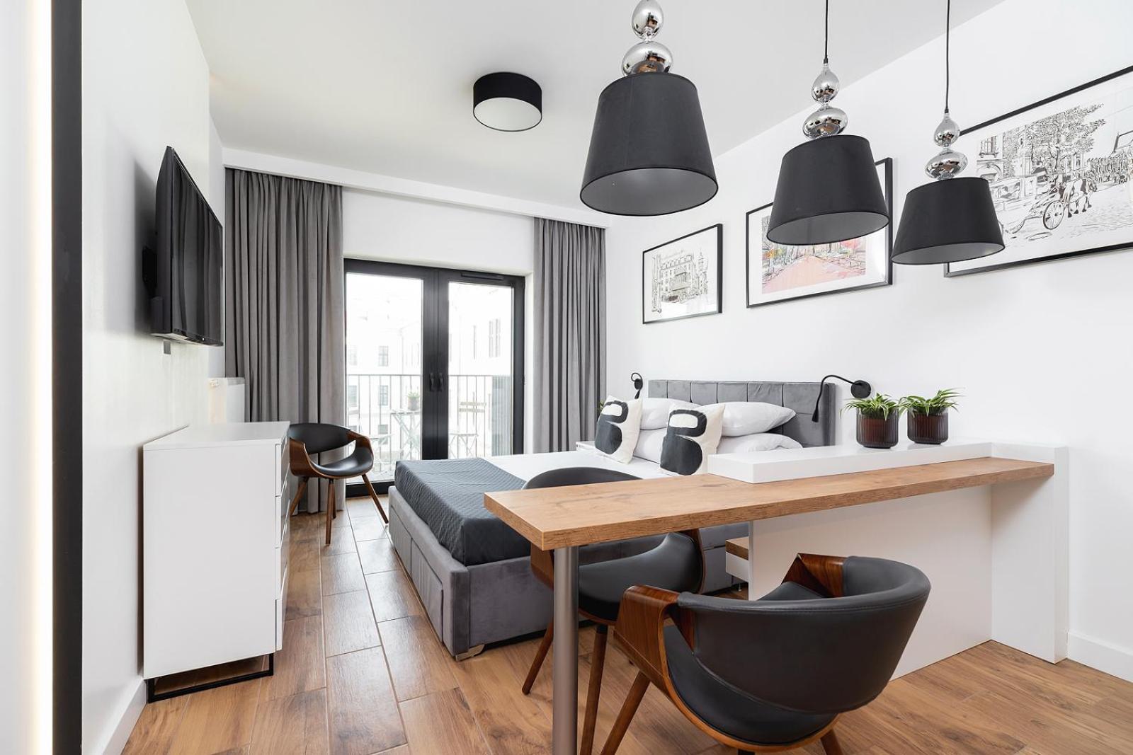 One-Bedroom Apartment